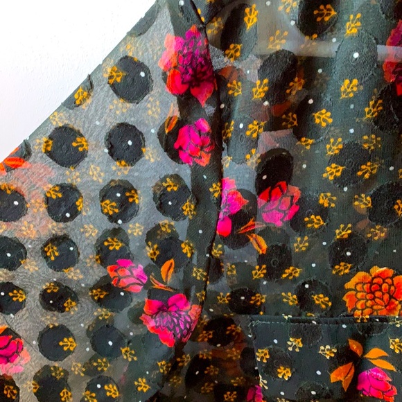 Long sleeved, sheer, floral Blouse LOFT - Picture 3 of 3